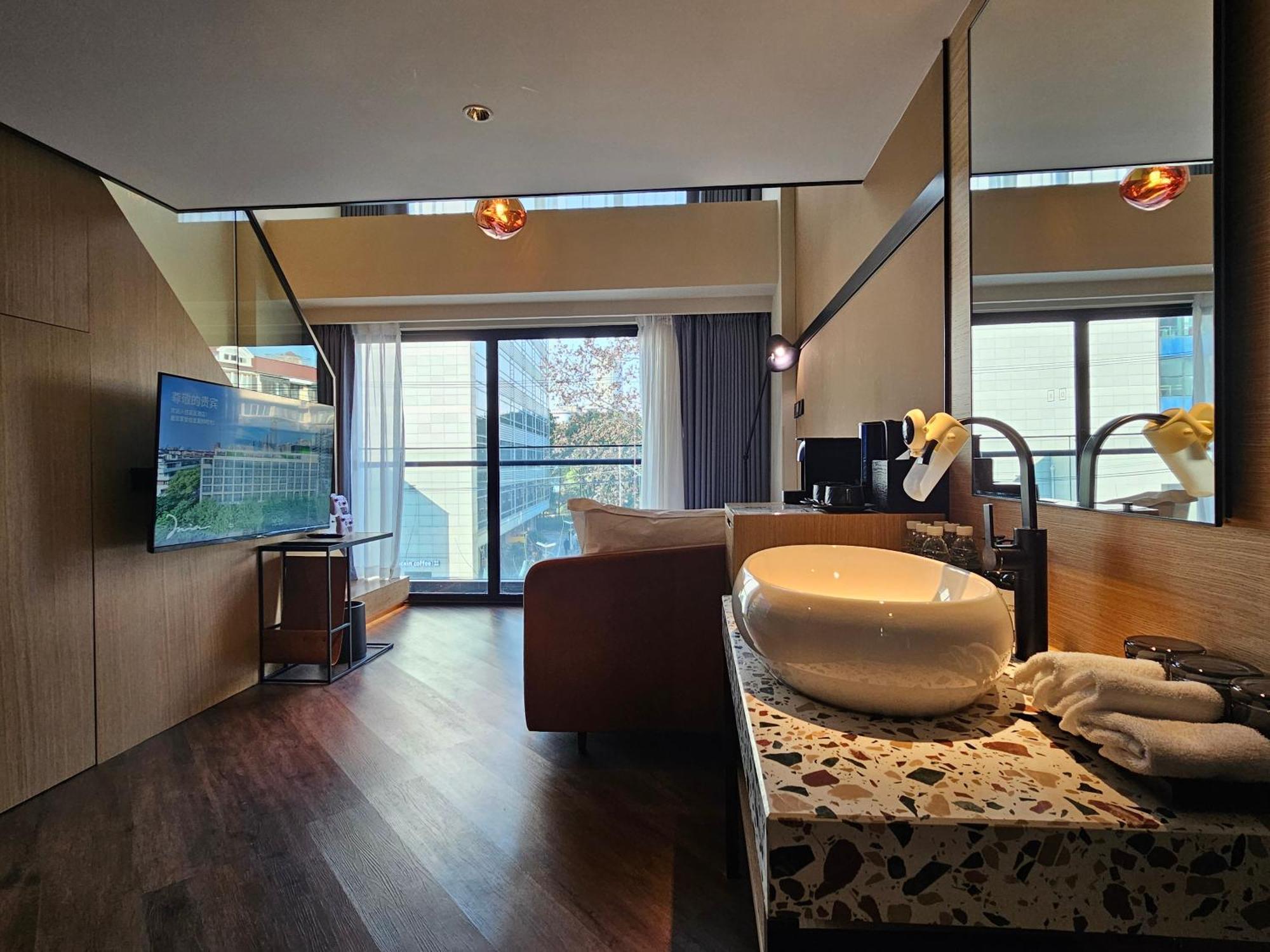 Mia Hotel - Shanghai Xuhui Jiaotong University المظهر الخارجي الصورة